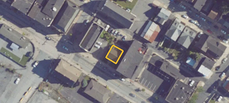 15 Frnt St