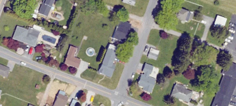 30 Loucks St