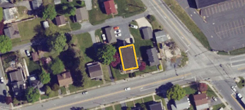 411 Main St