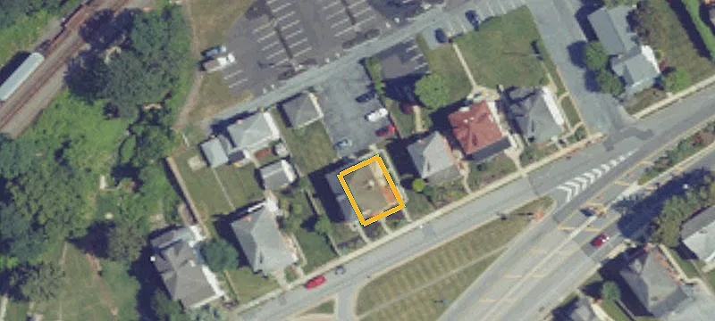 561 Old W Chocolate Ave