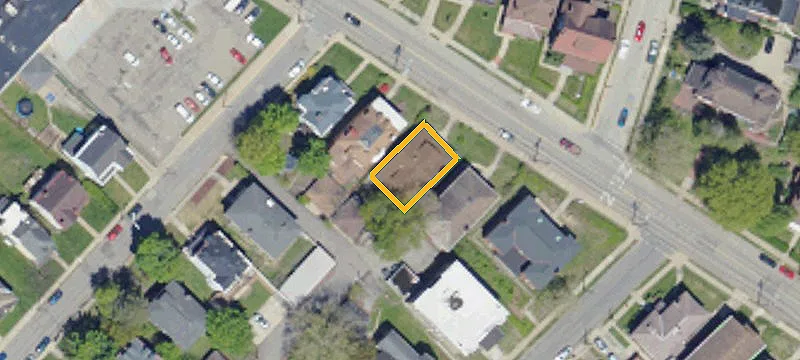 315 Lincoln Ave