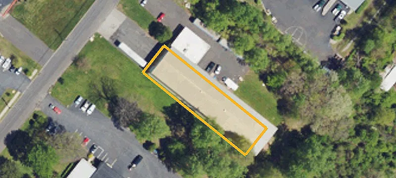 171 Railroad Dr