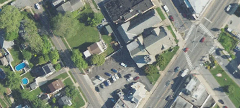 15 Amosland Rd