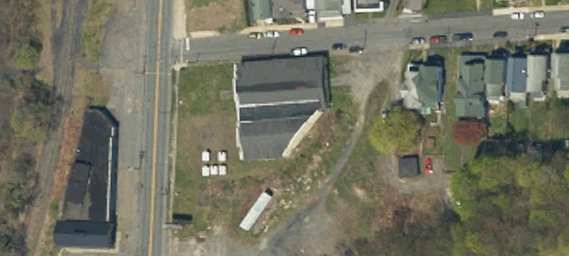 375 Main St