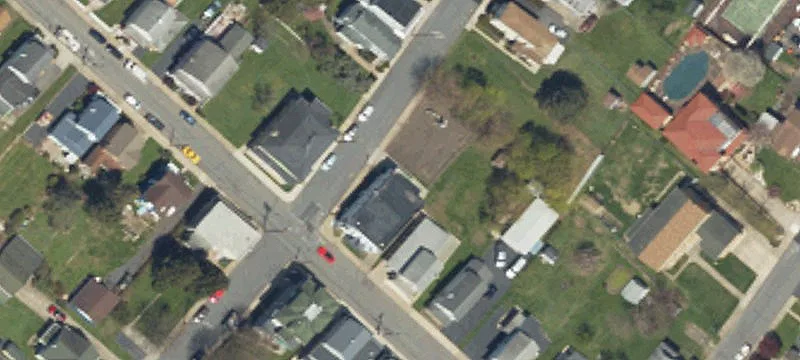 219 Mary St