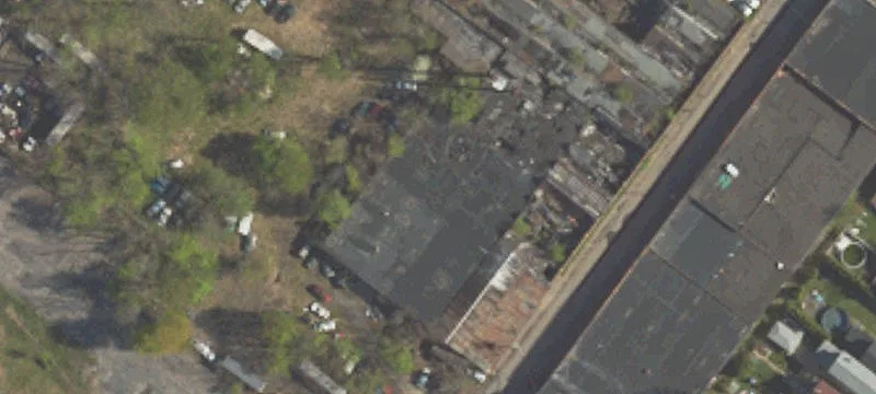 64 Woodbury St