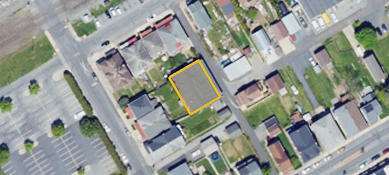 28-32 Moyer St