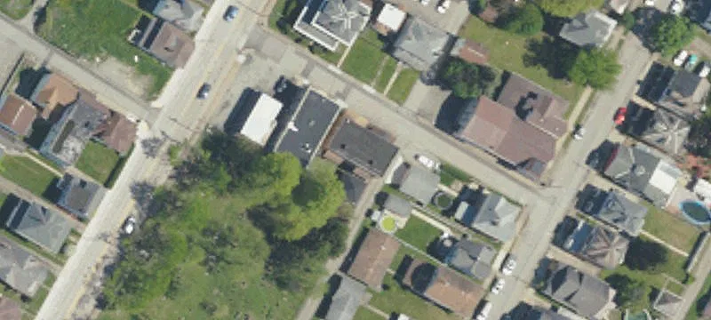 15 Bryan St