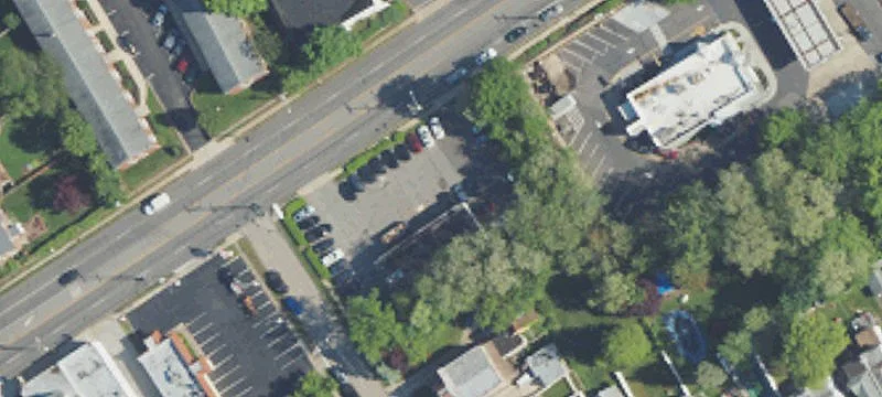 828 Chester Pike