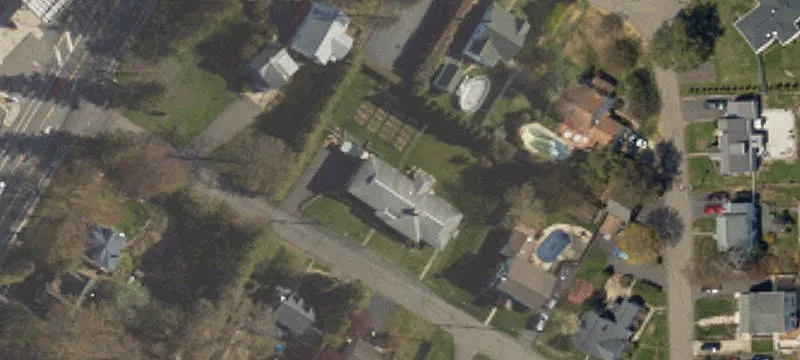10 Birch St