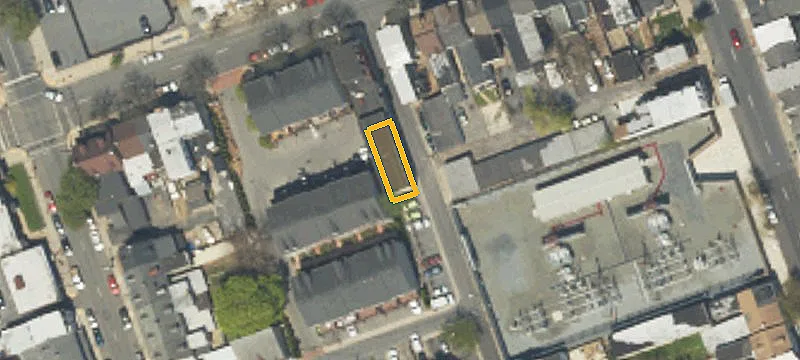 824 Walnut St