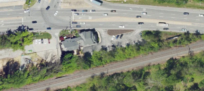 18 Lancaster Ave