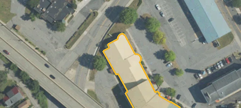 415 Napoleon Pl
