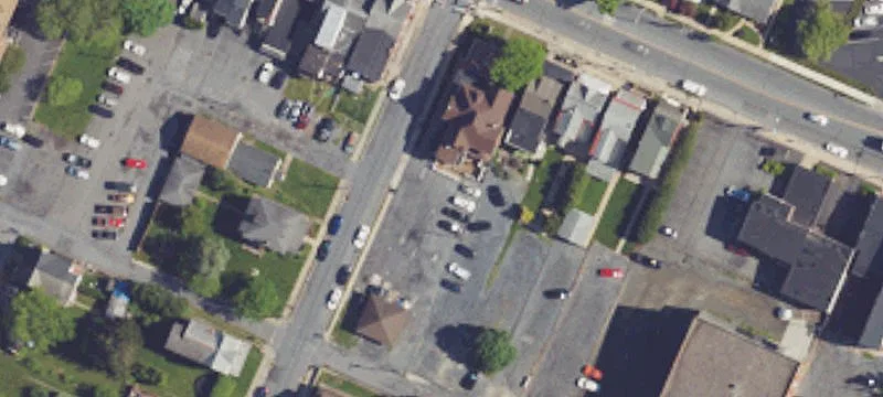 38 Lancaster Ave