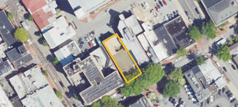 15 Gay St