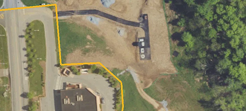 3373 Lincoln Hwy