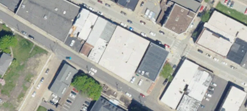 942 5th Ave