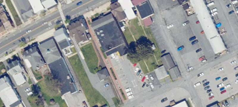 44 King St
