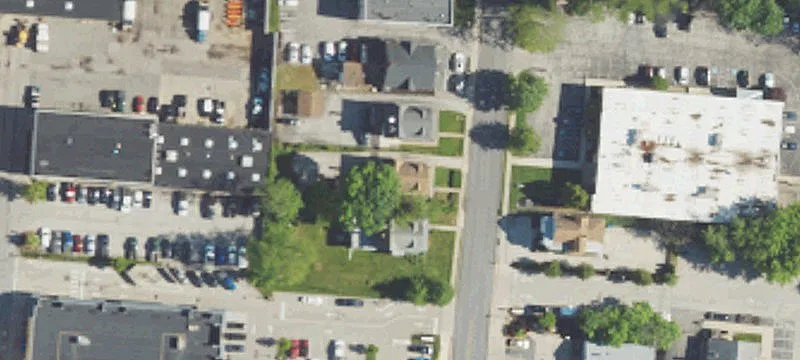 108 Aberdeen Ave