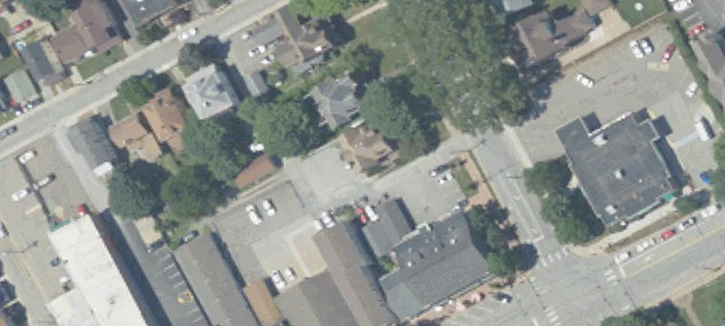 325 Beaver St