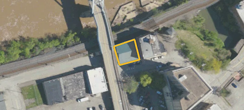 8 Water St
