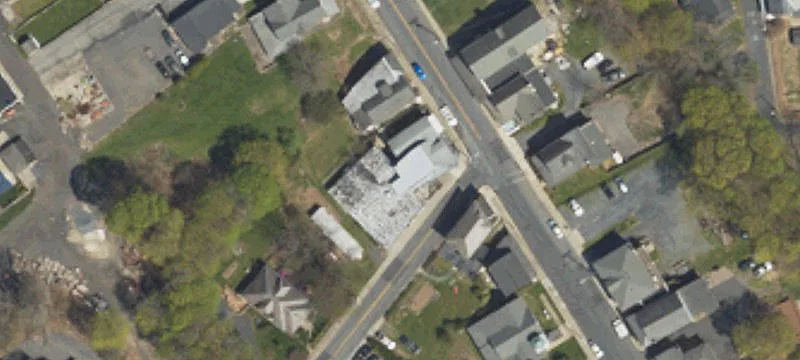 302 Garibaldi Ave