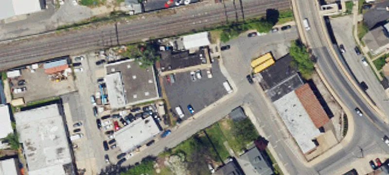 32 1st St