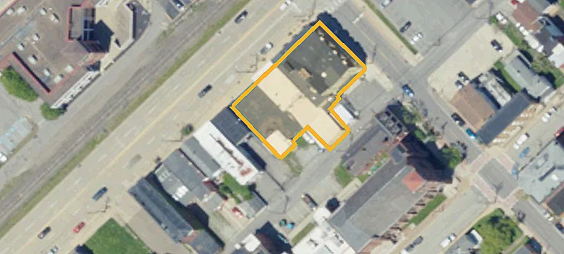 313 Main St