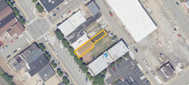 911 3rd Ave