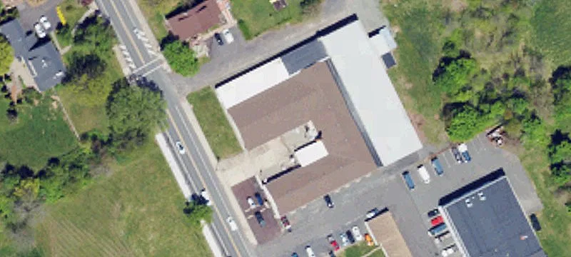 820 Main St