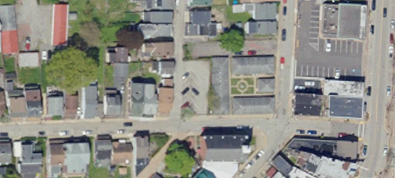 18 Walnut St