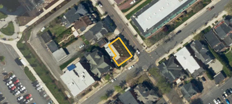 215 Franklin St