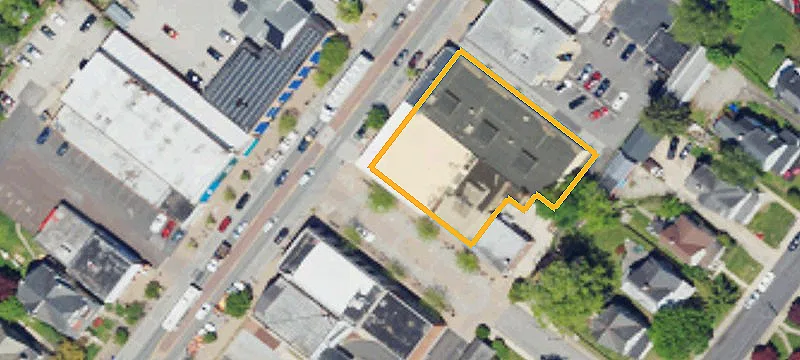 129 Easton Rd
