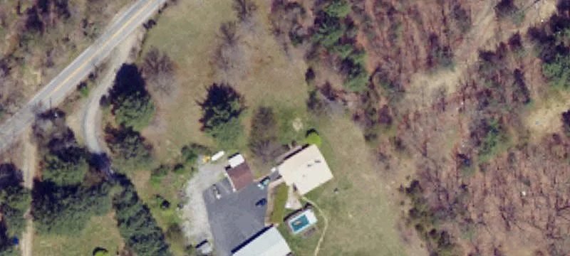 2221 Erly Rd