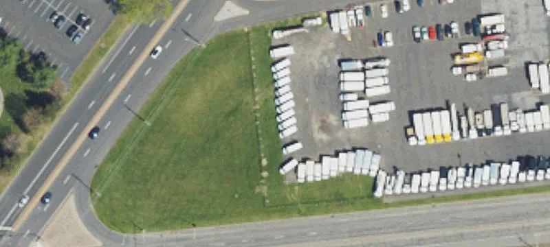 915 Old Lincoln Hwy