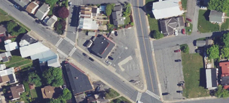 200 4th St