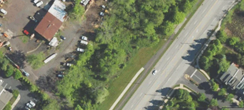 1210 40th Foot Rd