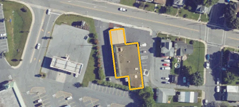 452 Main St