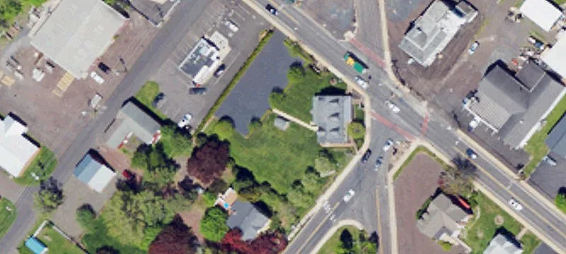 100 Maple Ave