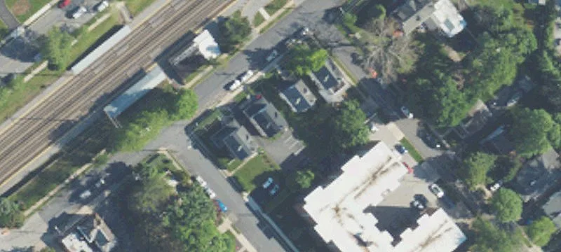 202 Hinckley Ave