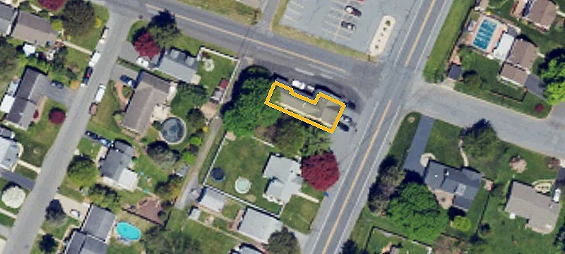 3309 Emmaus Ave