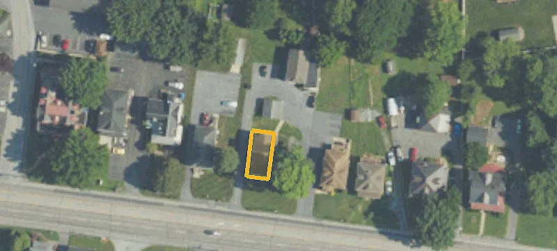 1711 Lincoln E Hwy