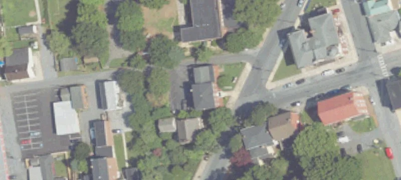 17 Waterford Ave
