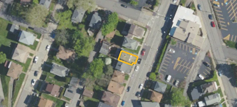 3606 Main St