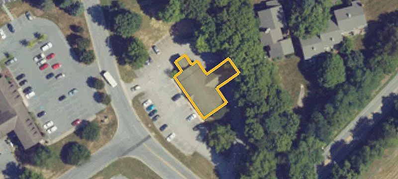 305 Highland Dr