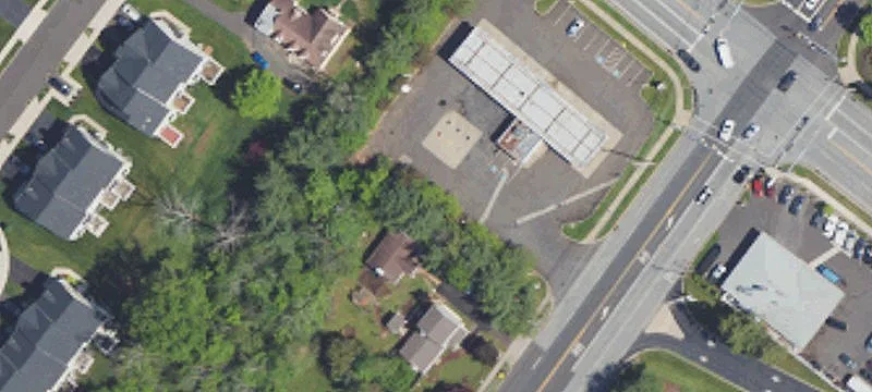 868 Sumneytown Pike