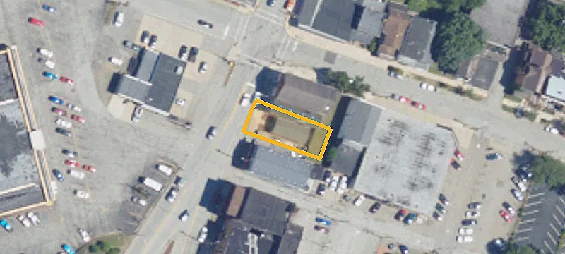 122 3rd St