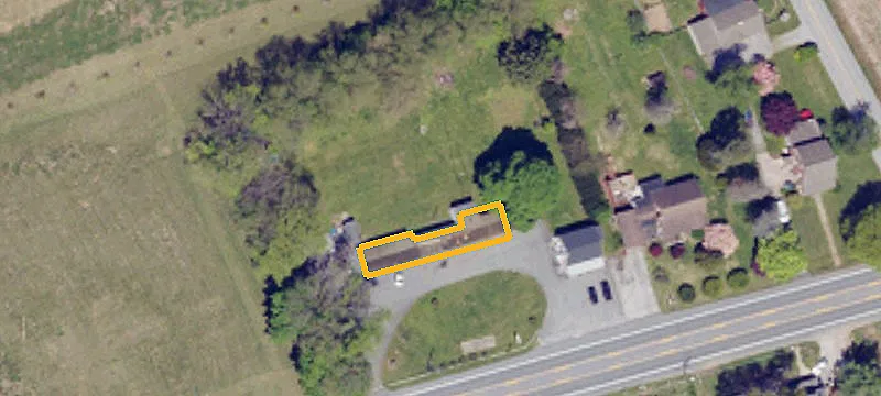 5963 Lincoln Hwy