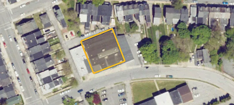 135 Kurtz Ave
