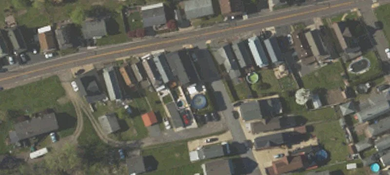 3077 Main St